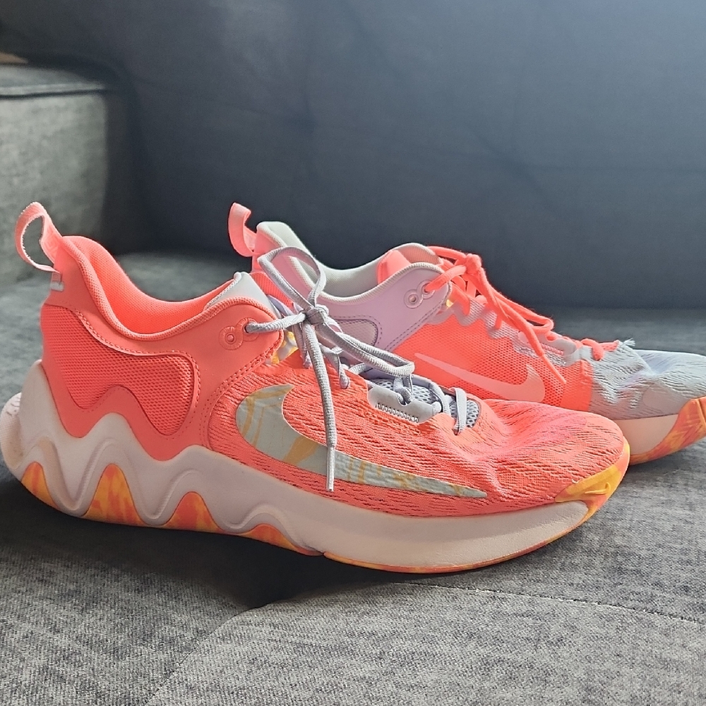 Nike Mens Athletic Coral and Gray Shoes